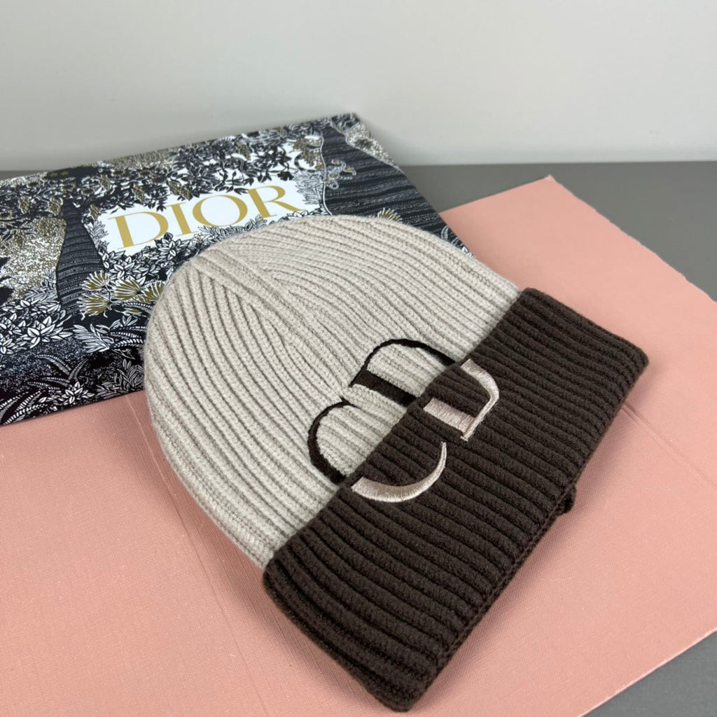 CD Two-Tone Ribbed Knit Beanie Winter Headwear