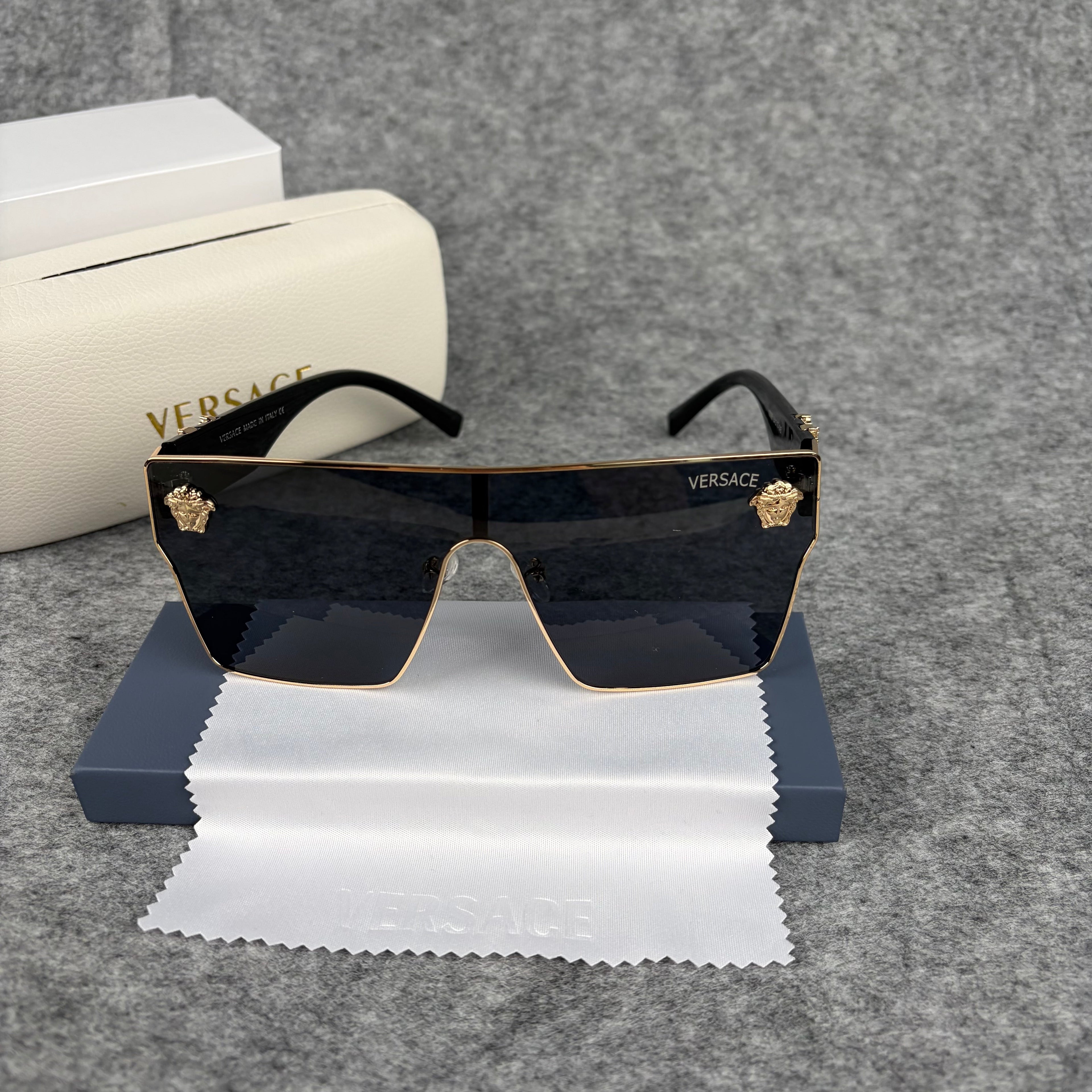 Modern Shield Sunglasses Oversized Flat-Top UV Protection Eyewear