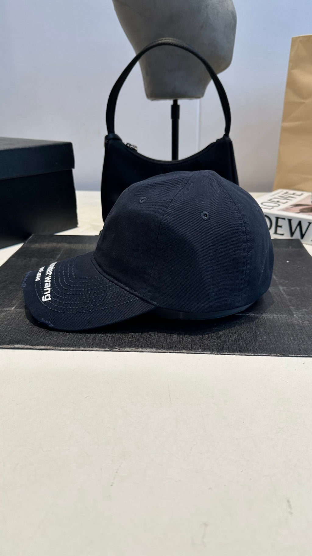 Sophisticated Minimalist Cap - Classic Navy Blue