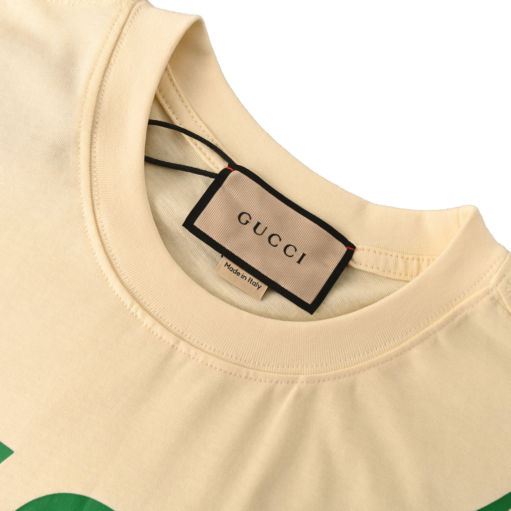 New brand new Gucci T-shirt
