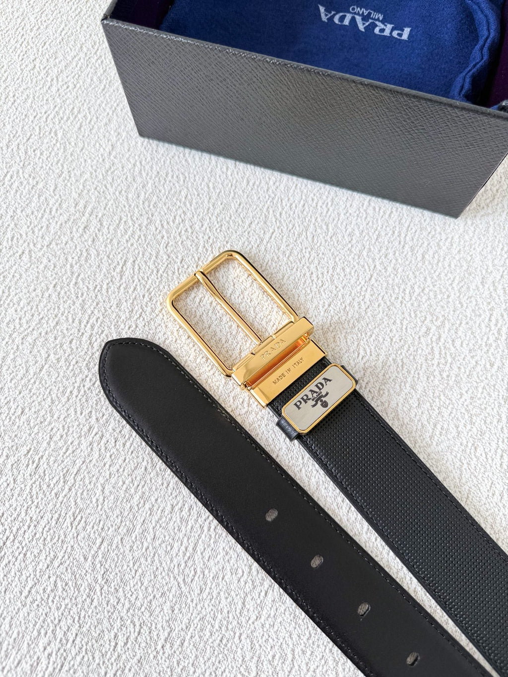 Luxury Full-Grain Leather Belt – Gold-Tone Pin Buckle | Designer Style 3.5cm Width